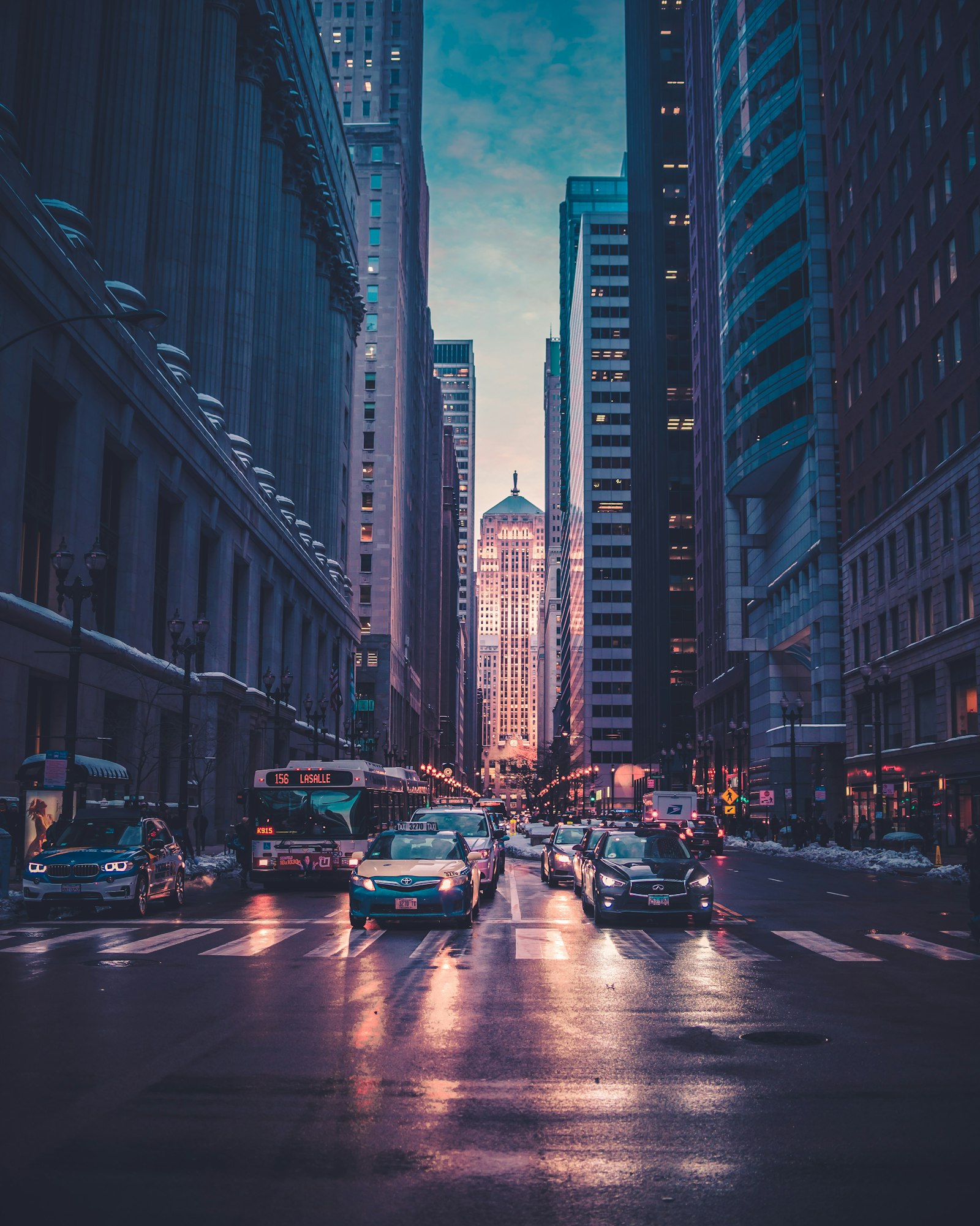 Busy city street traffic where ride requests come in from multiple platforms